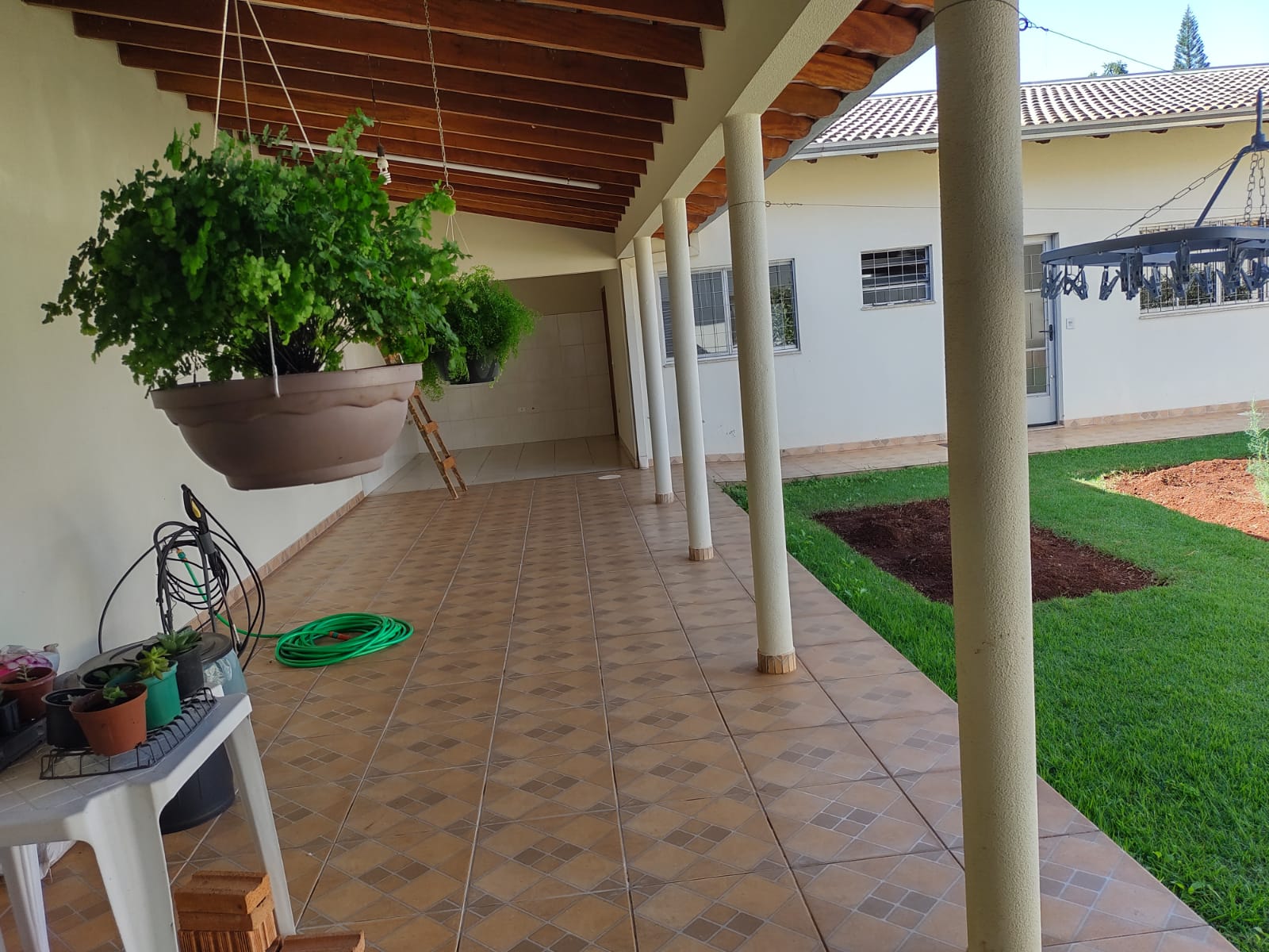 foto do anúncio Casa térrea no Jardim Mediterrâneo à venda, zona Sul, próxima Av. Harry Prochet em Londrina/PR.